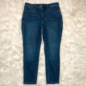 Madewell Petite Curvy Roadtripper Jeans